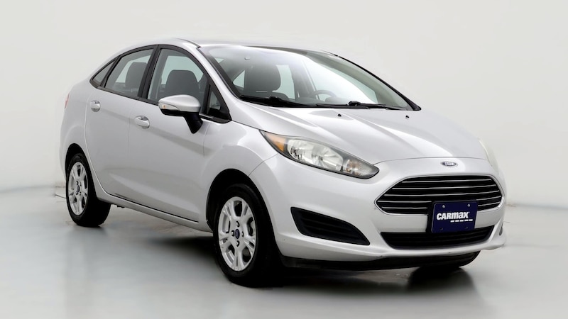 2015 Ford Fiesta SE Hero Image