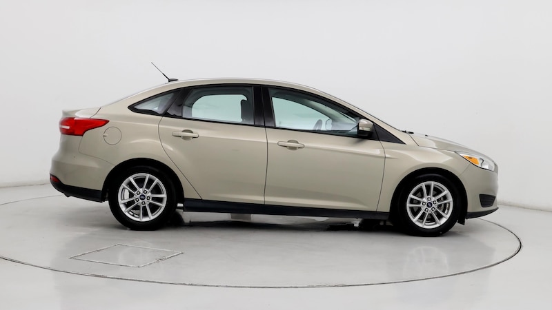 2016 Ford Focus SE 7