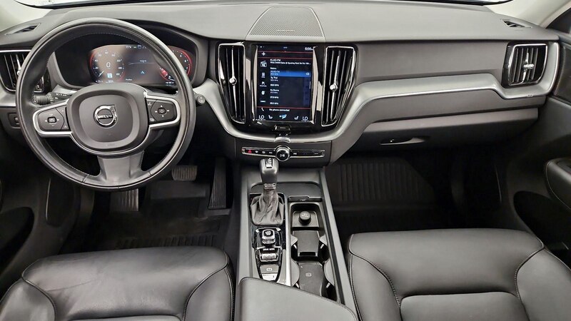 2019 Volvo XC60 T5 Momentum 9