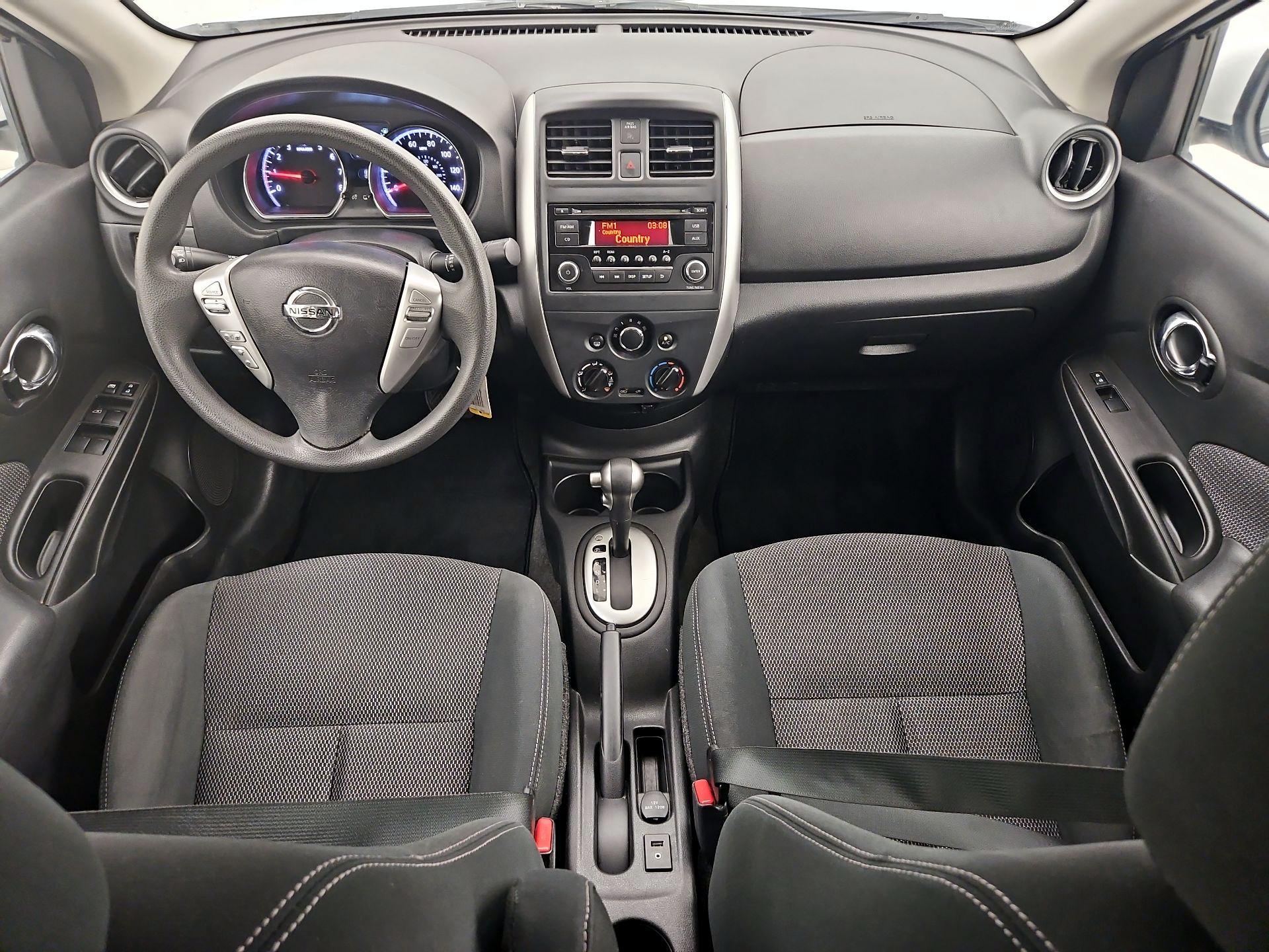 Thumbnail: 2016 Nissan Versa - 9