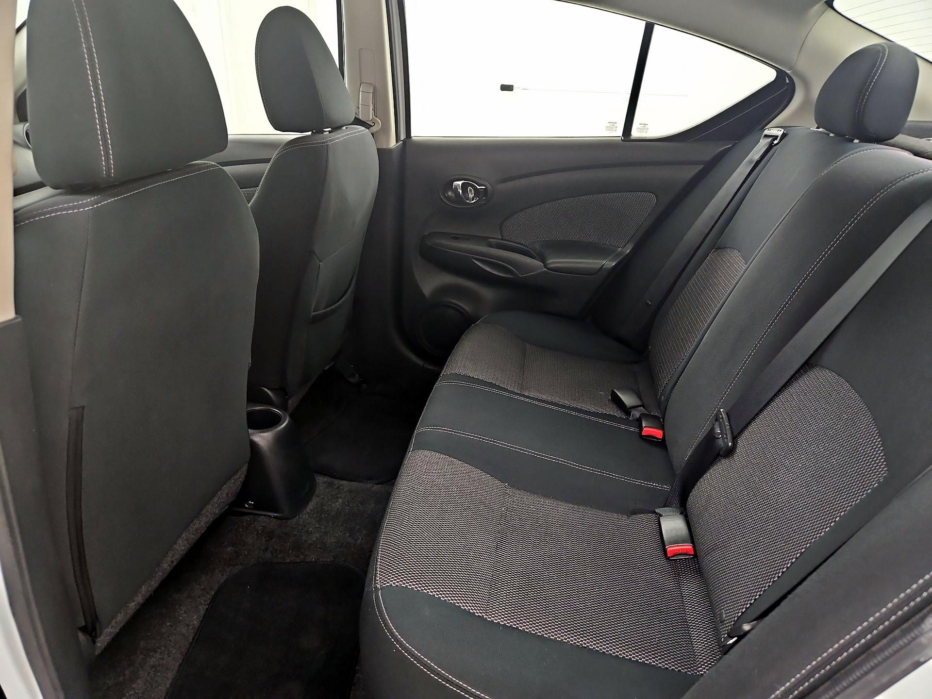 Thumbnail: 2016 Nissan Versa - 18