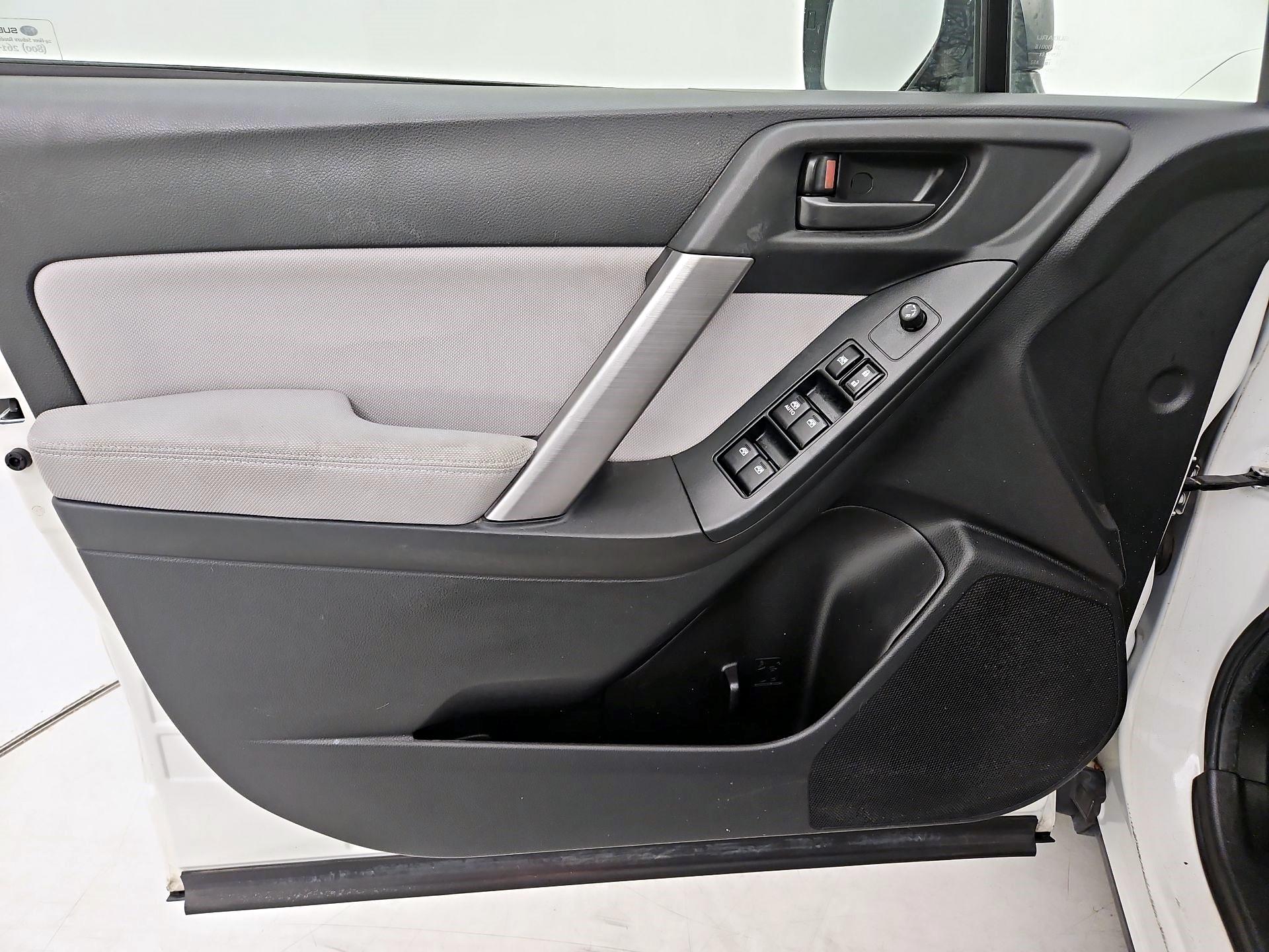 Thumbnail: 2014 Subaru Forester - 12