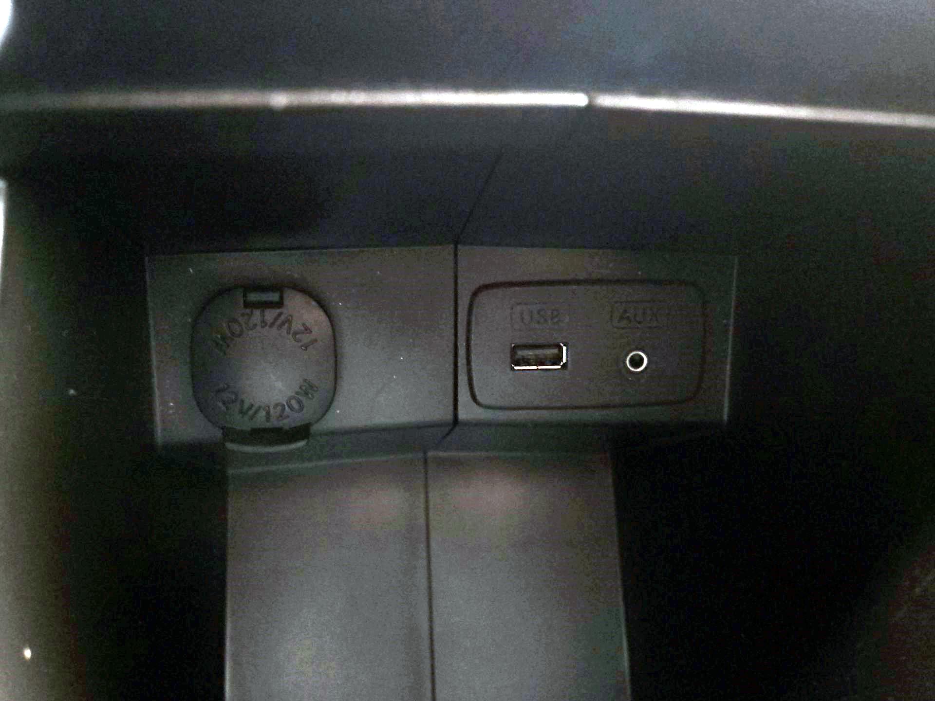 Thumbnail: 2014 Subaru Forester - 17
