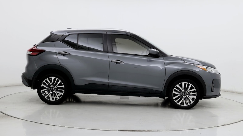 2022 Nissan Kicks SV 7