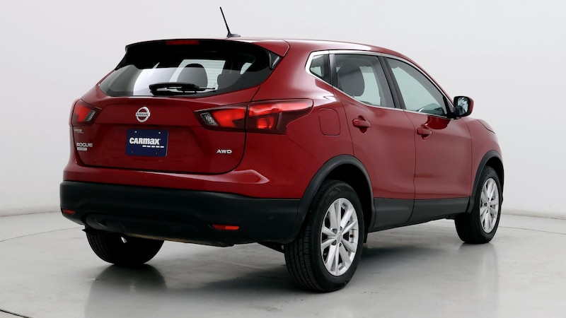 2018 Nissan Rogue Sport S 8