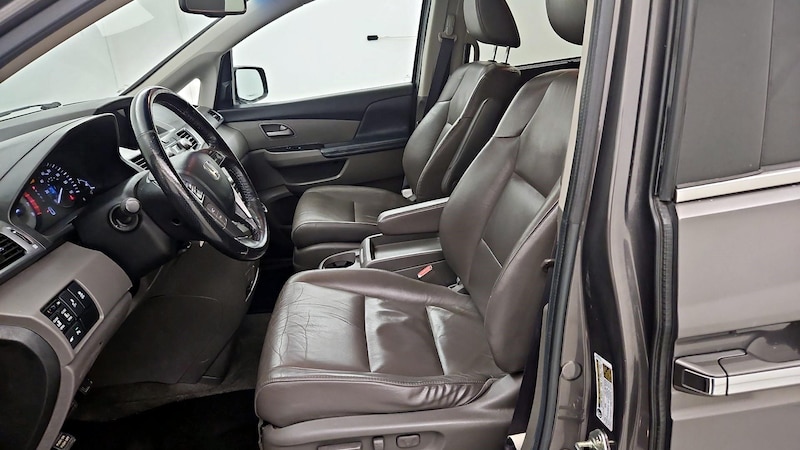 2013 Honda Odyssey Touring 11