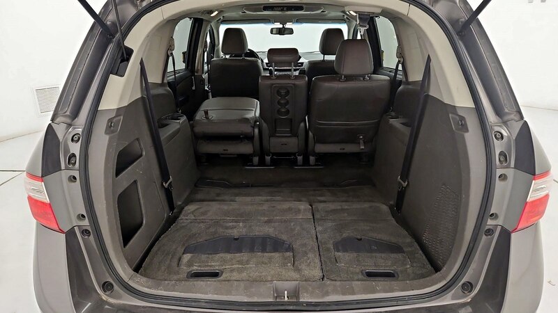 2013 Honda Odyssey Touring 23