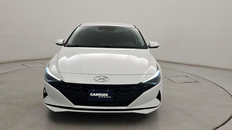 2021 Hyundai Elantra SE 2