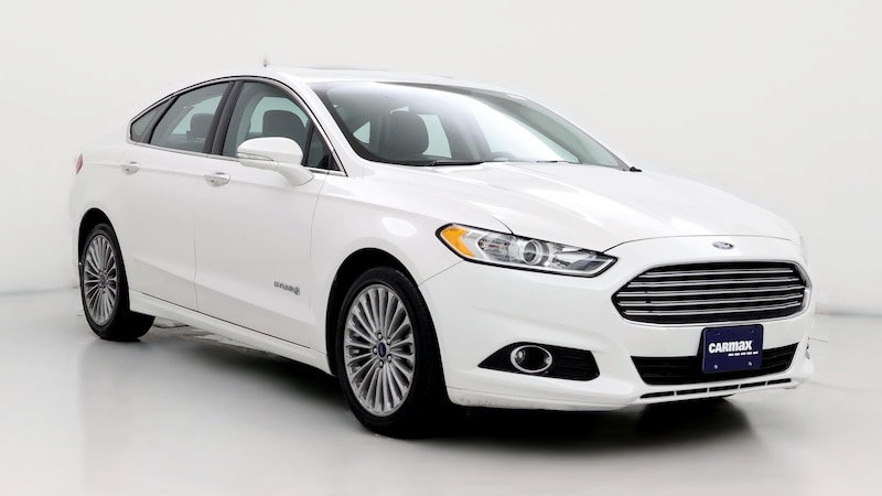 2014 Ford Fusion Titanium Hero Image