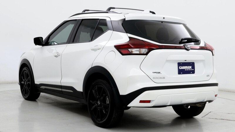 2023 Nissan Kicks SR 2