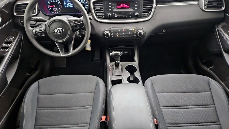 2016 Kia Sorento L 9