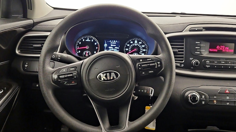 2016 Kia Sorento L 10