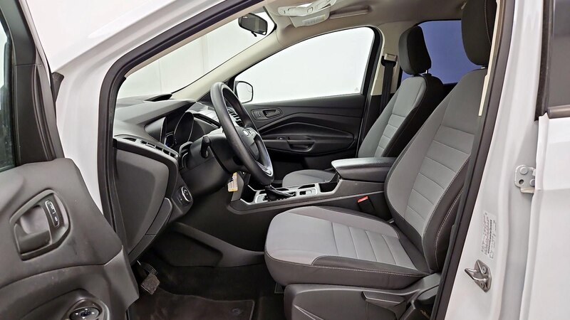 2019 Ford Escape S 11
