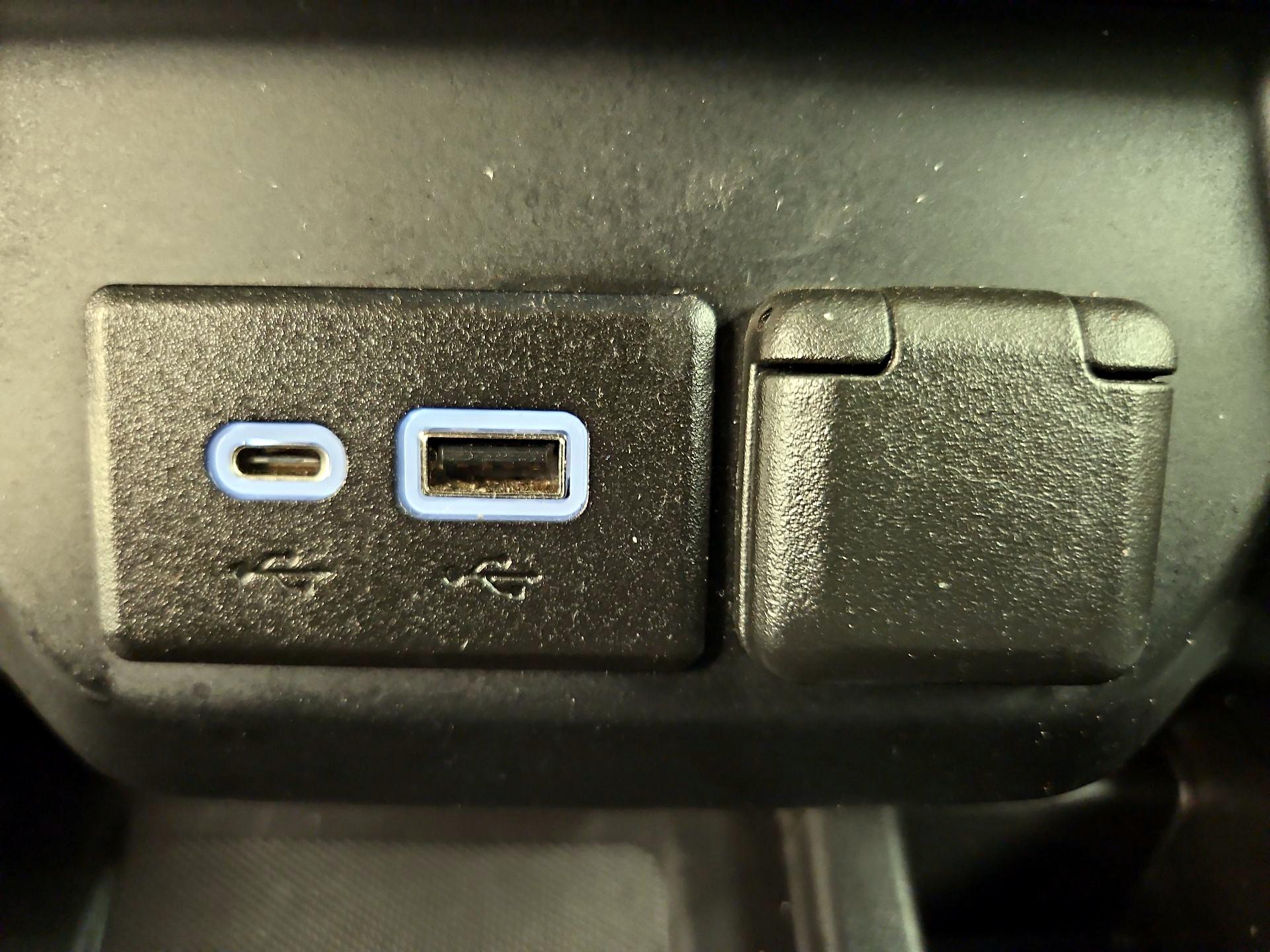 Thumbnail: 2022 GMC Sierra 1500 - 19