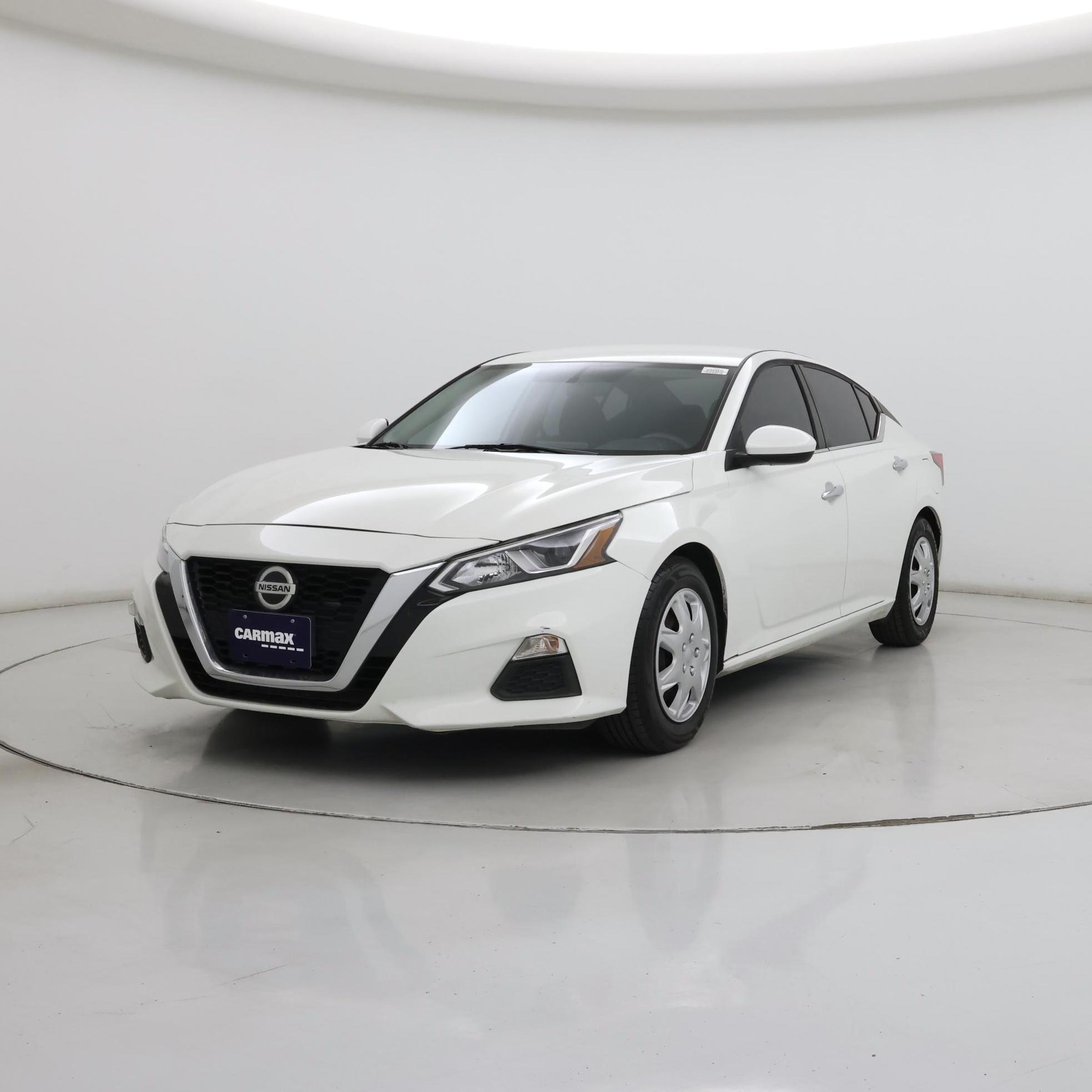 Thumbnail: 2019 Nissan Altima - 4