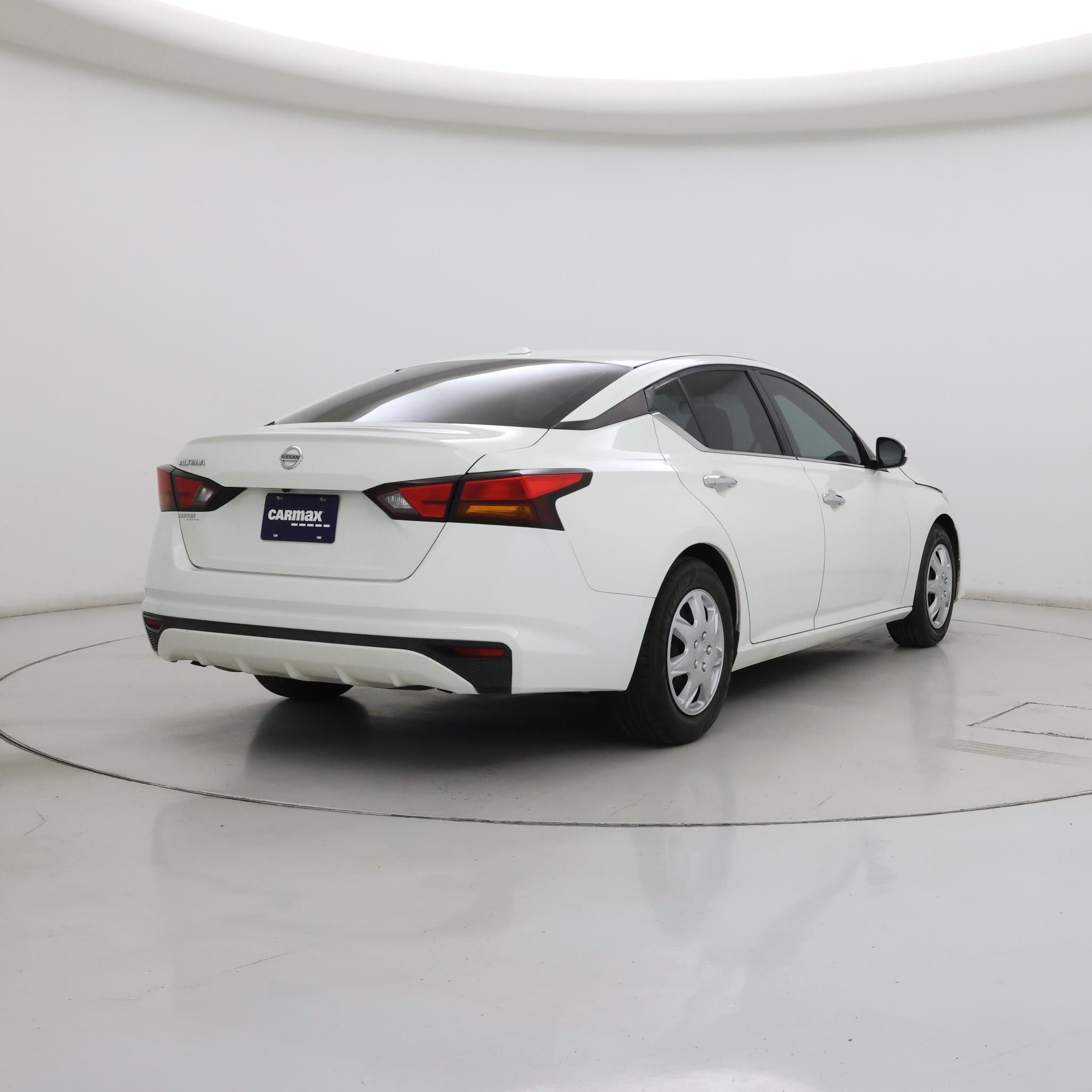 Thumbnail: 2019 Nissan Altima - 8