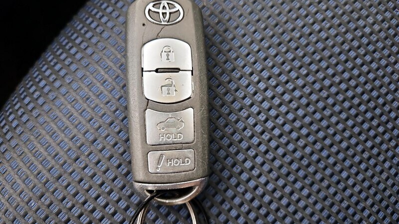 2018 Toyota Yaris iA  22
