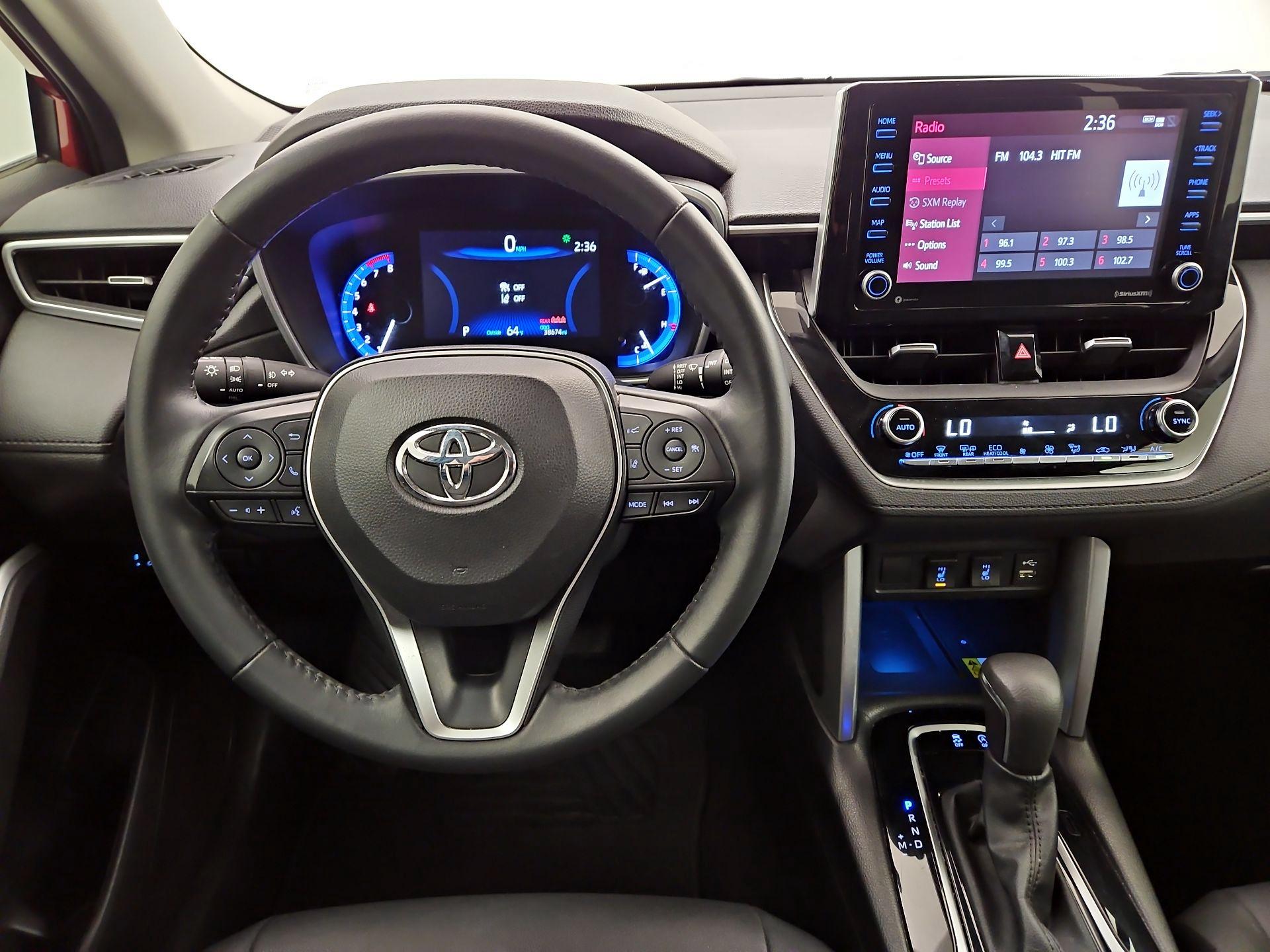 Thumbnail: 2022 Toyota Corolla Cross - 9