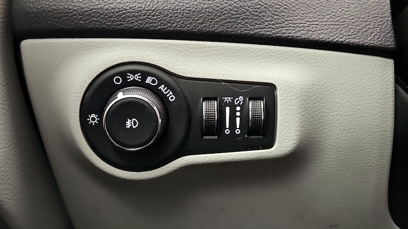 2020 Jeep Compass Limited 13