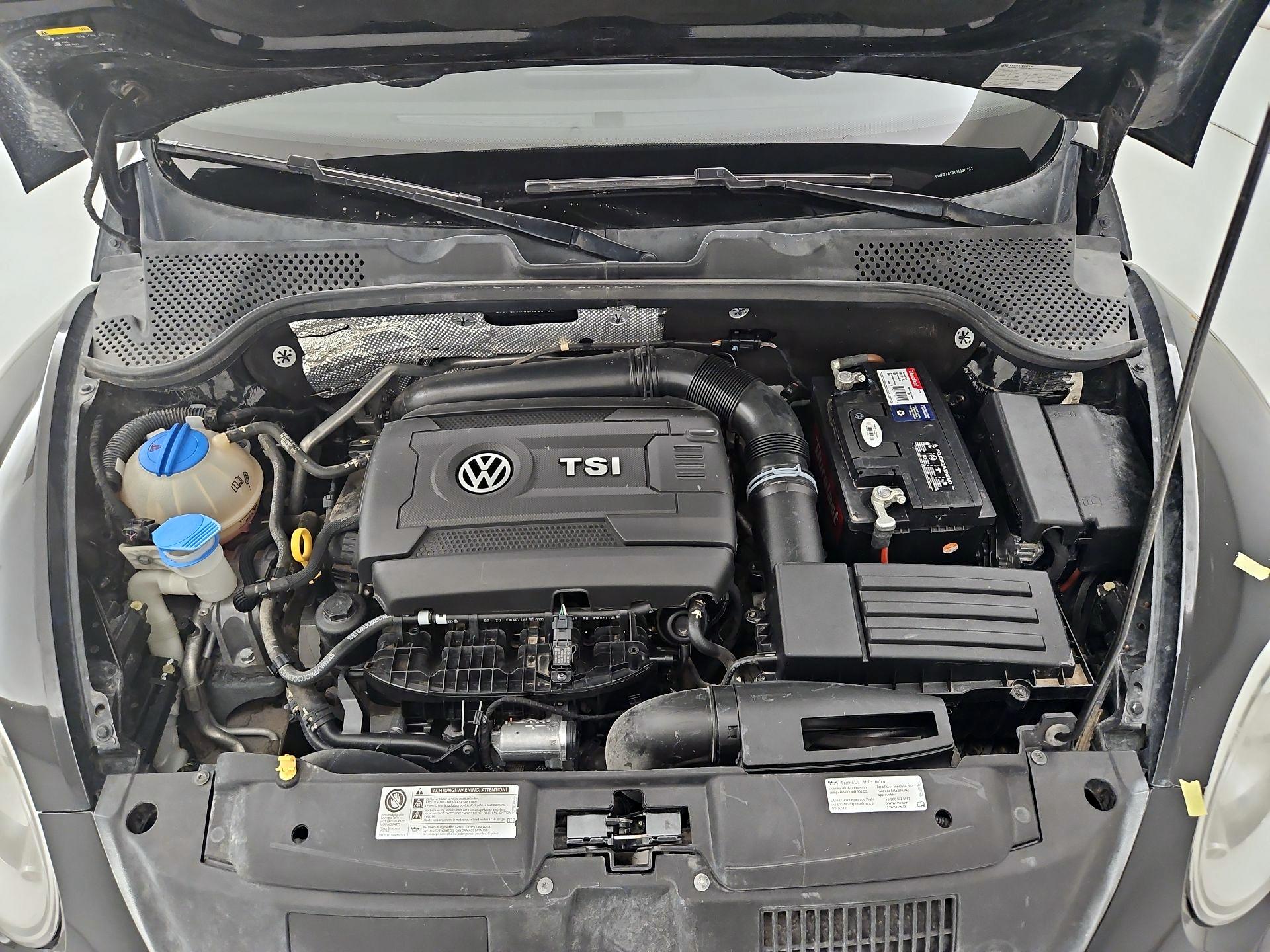 Thumbnail: 2016 Volkswagen Beetle - 19