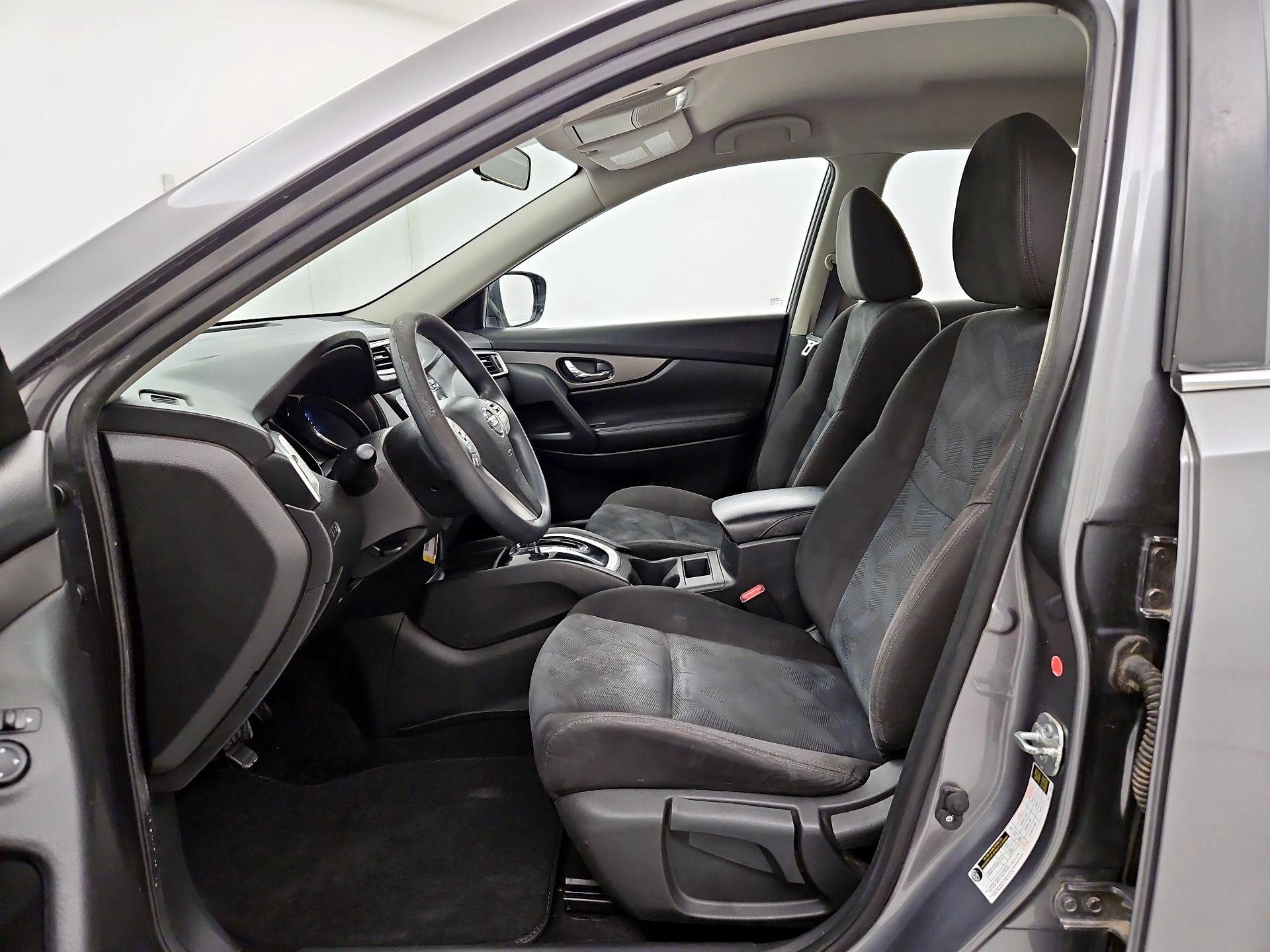 Thumbnail: 2015 Nissan Rogue - 11