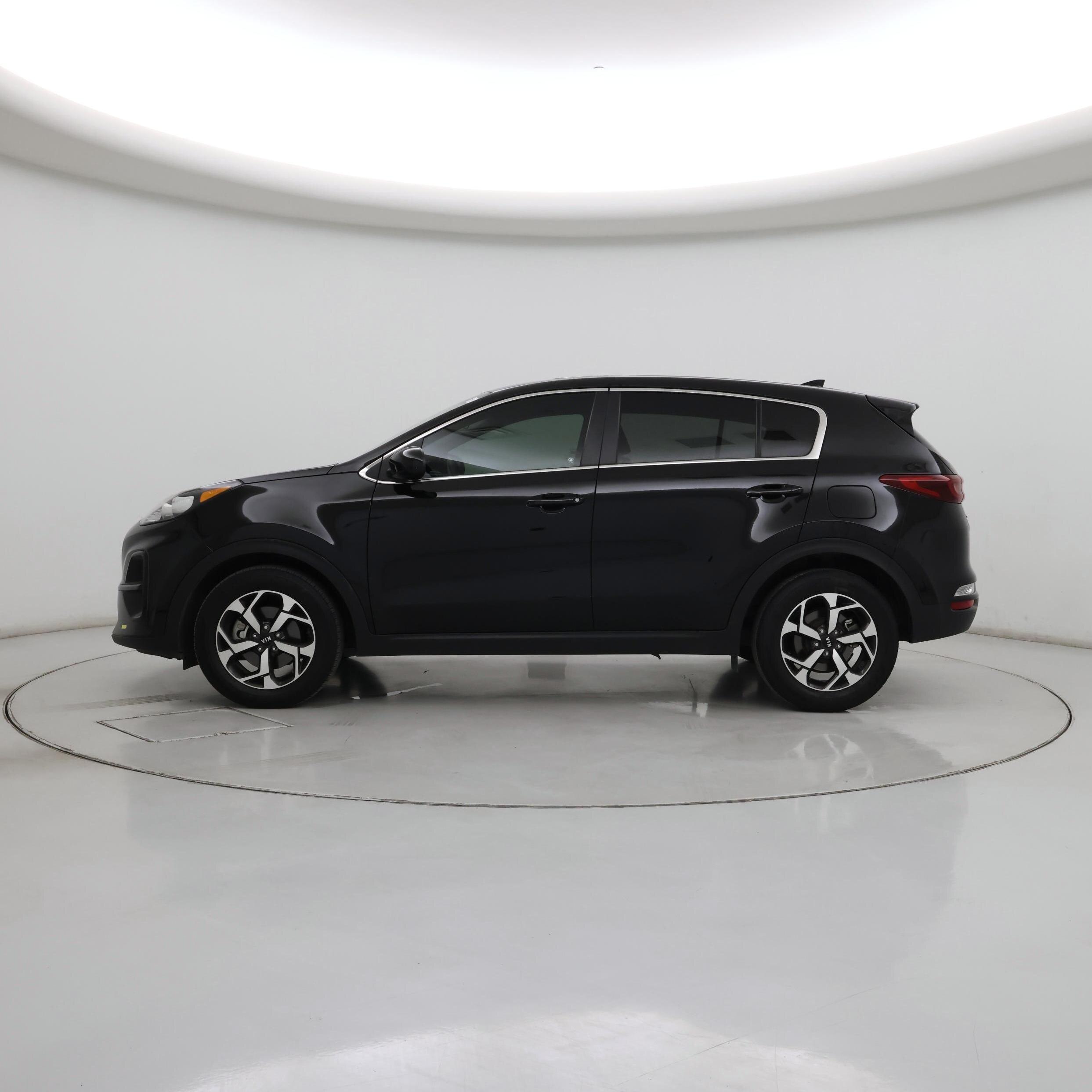 Thumbnail: 2021 Kia Sportage - 3