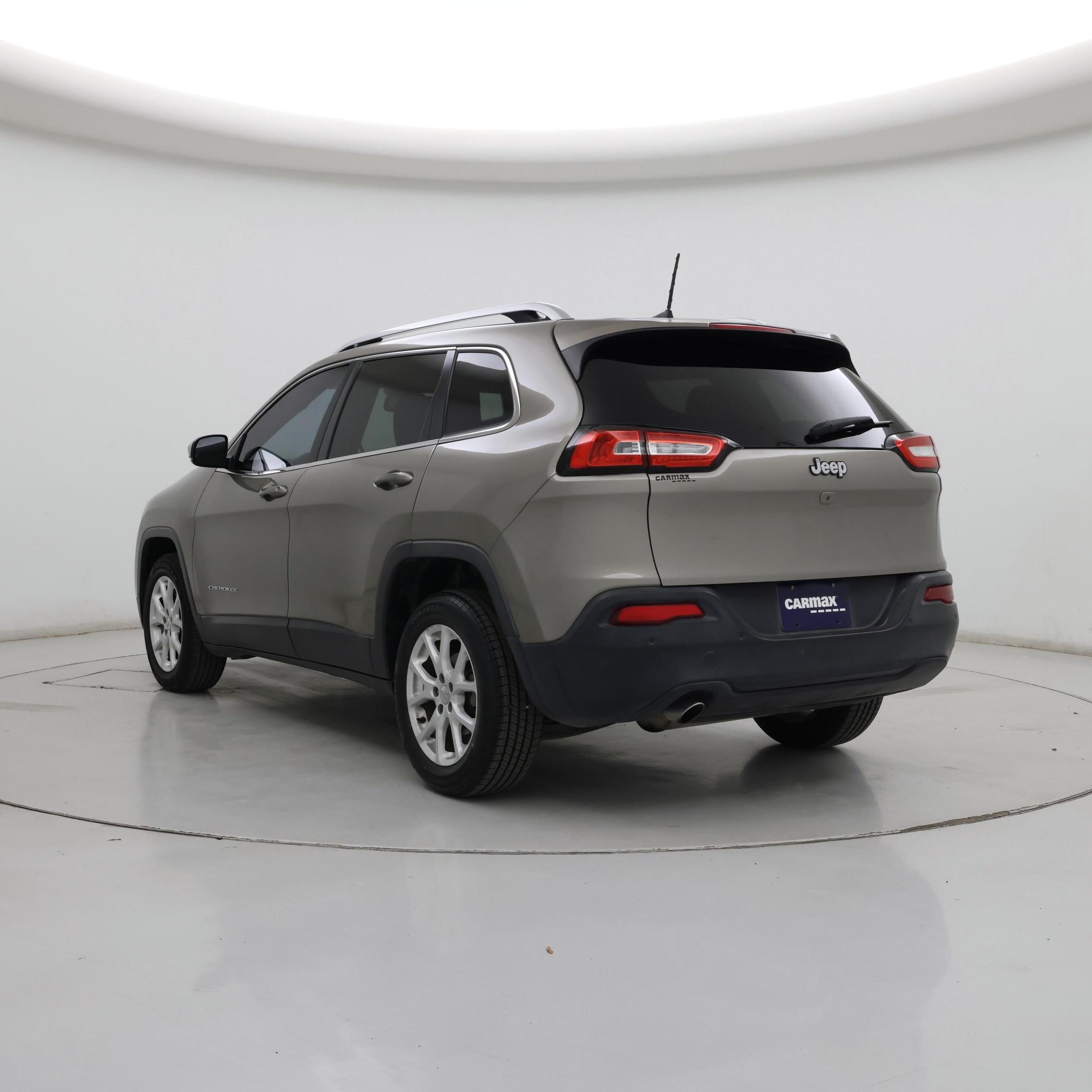 Thumbnail: 2016 Jeep Cherokee - 2
