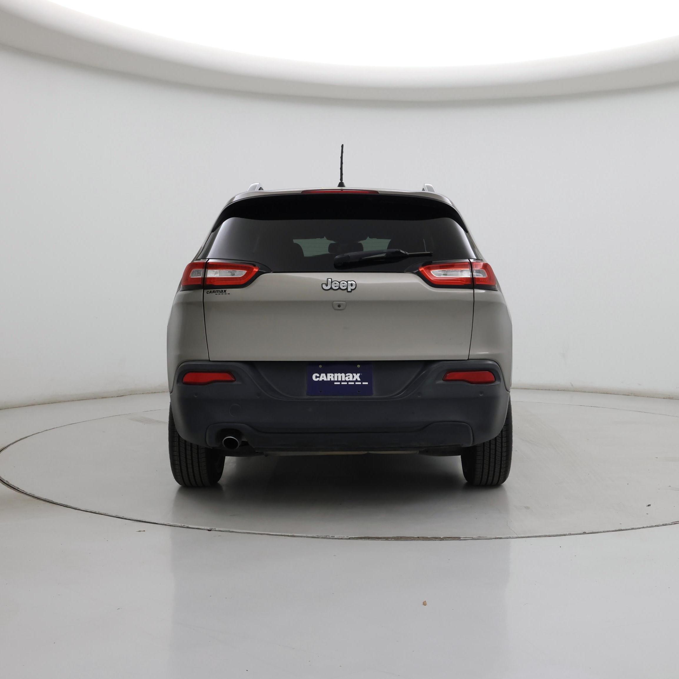 Thumbnail: 2016 Jeep Cherokee - 6