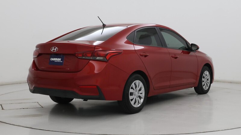 2019 Hyundai Accent SE 8