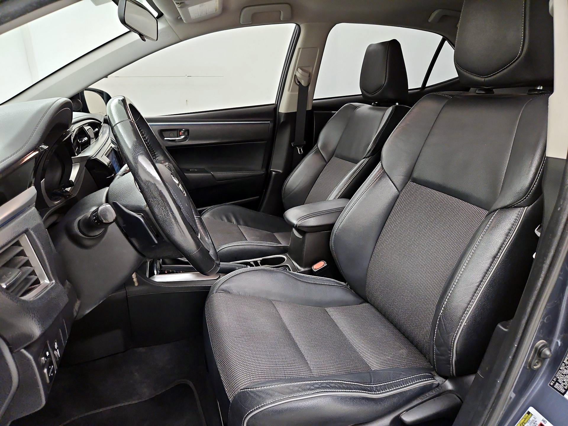 Thumbnail: 2015 Toyota Corolla - 11