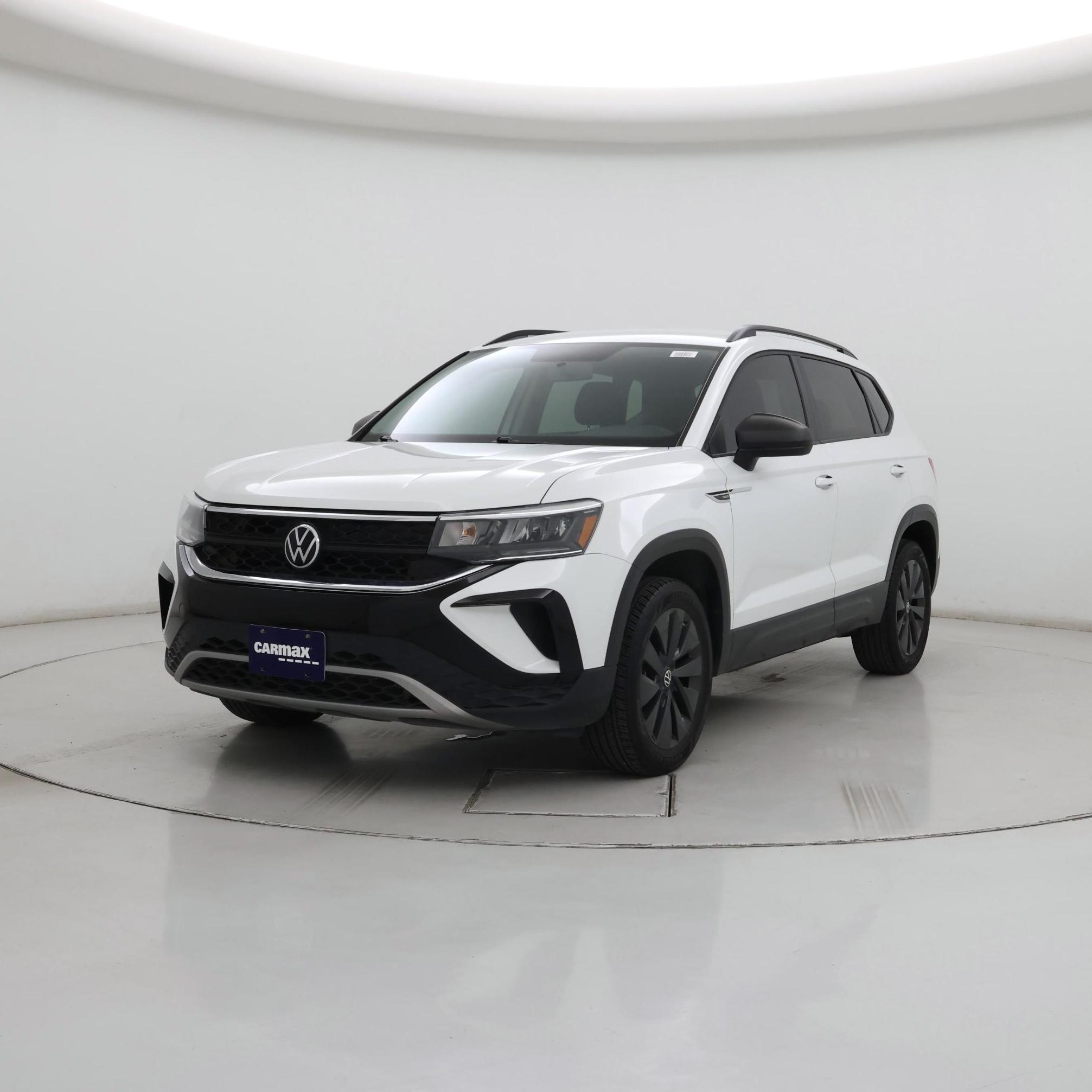 Thumbnail: 2022 Volkswagen Taos - 4