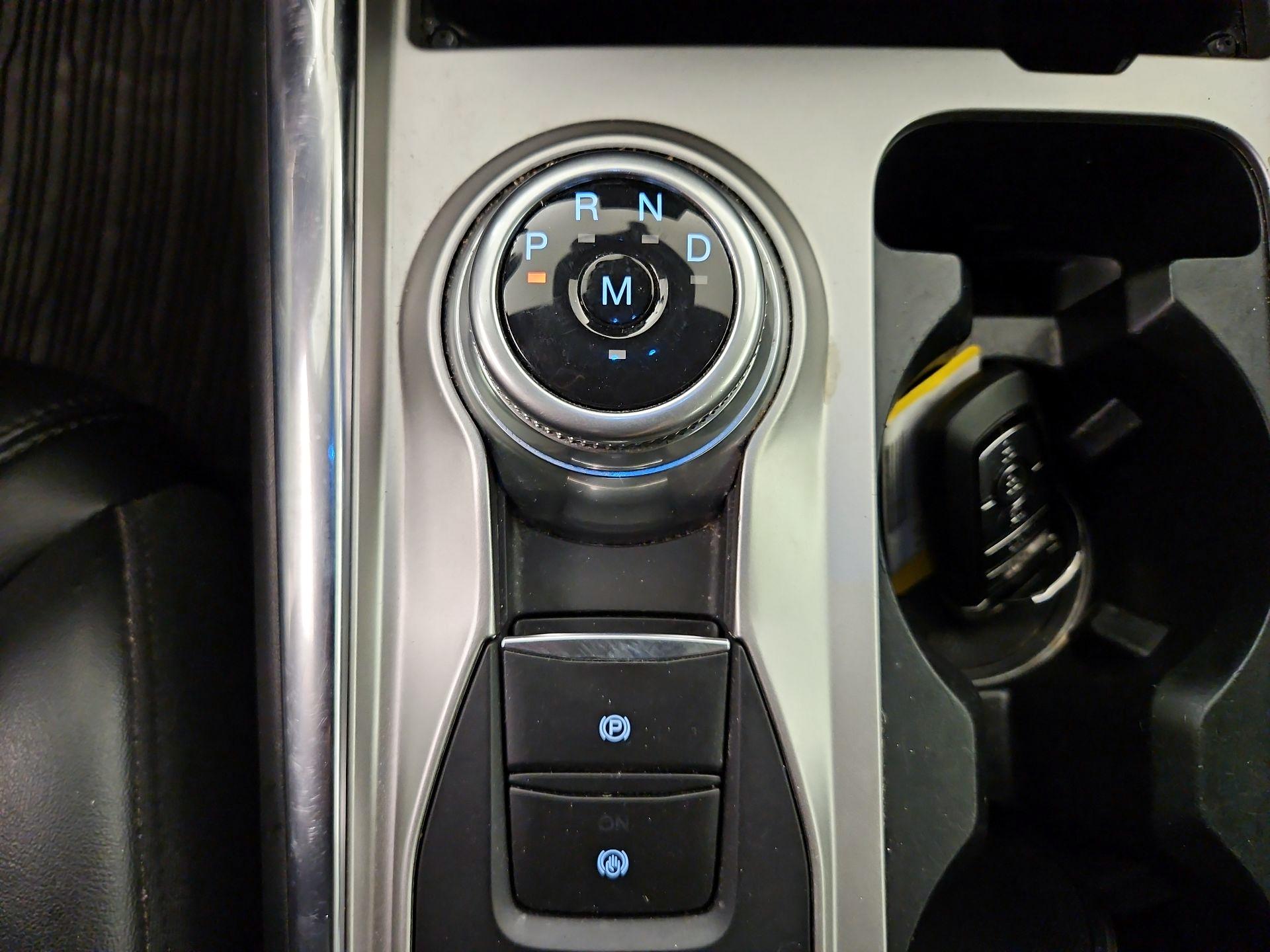 Thumbnail: 2020 Ford Explorer - 18