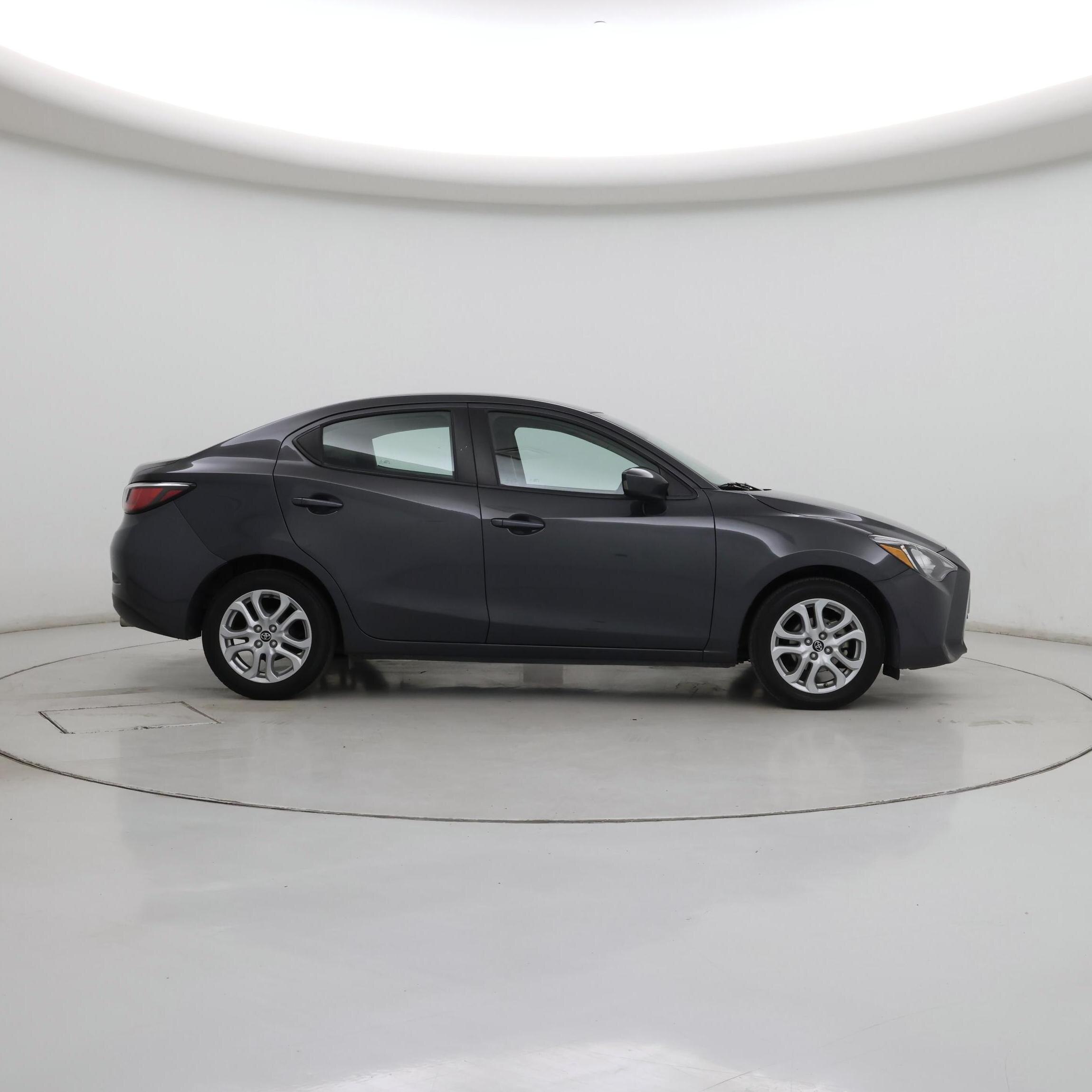 Thumbnail: 2018 Toyota Yaris iA - 7