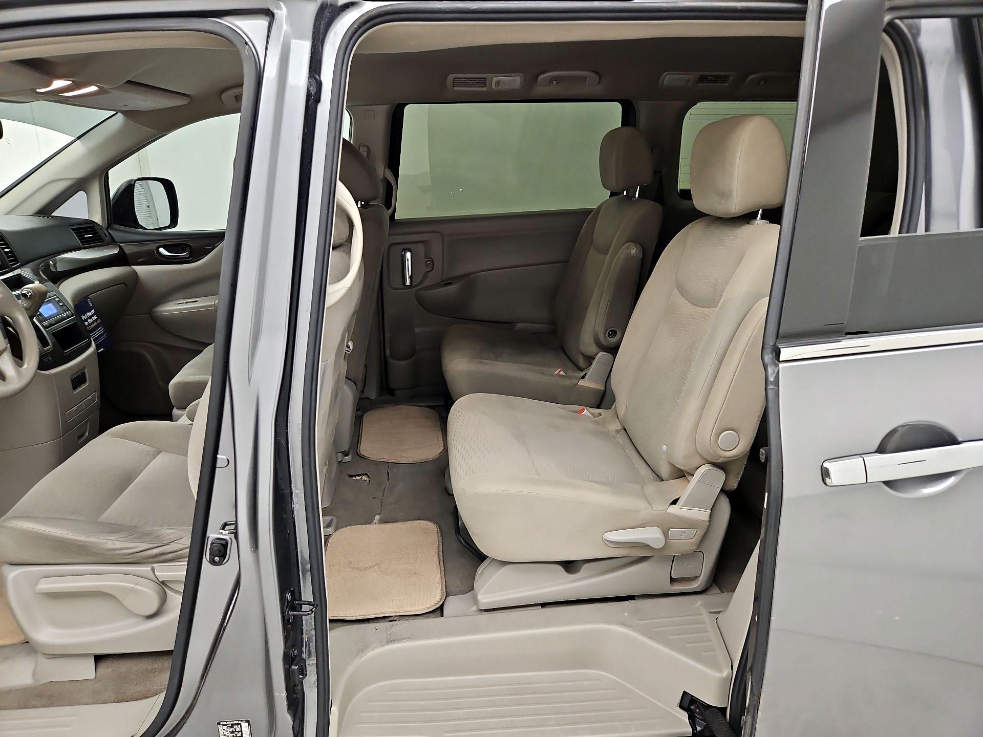 Thumbnail: 2015 Nissan Quest - 18