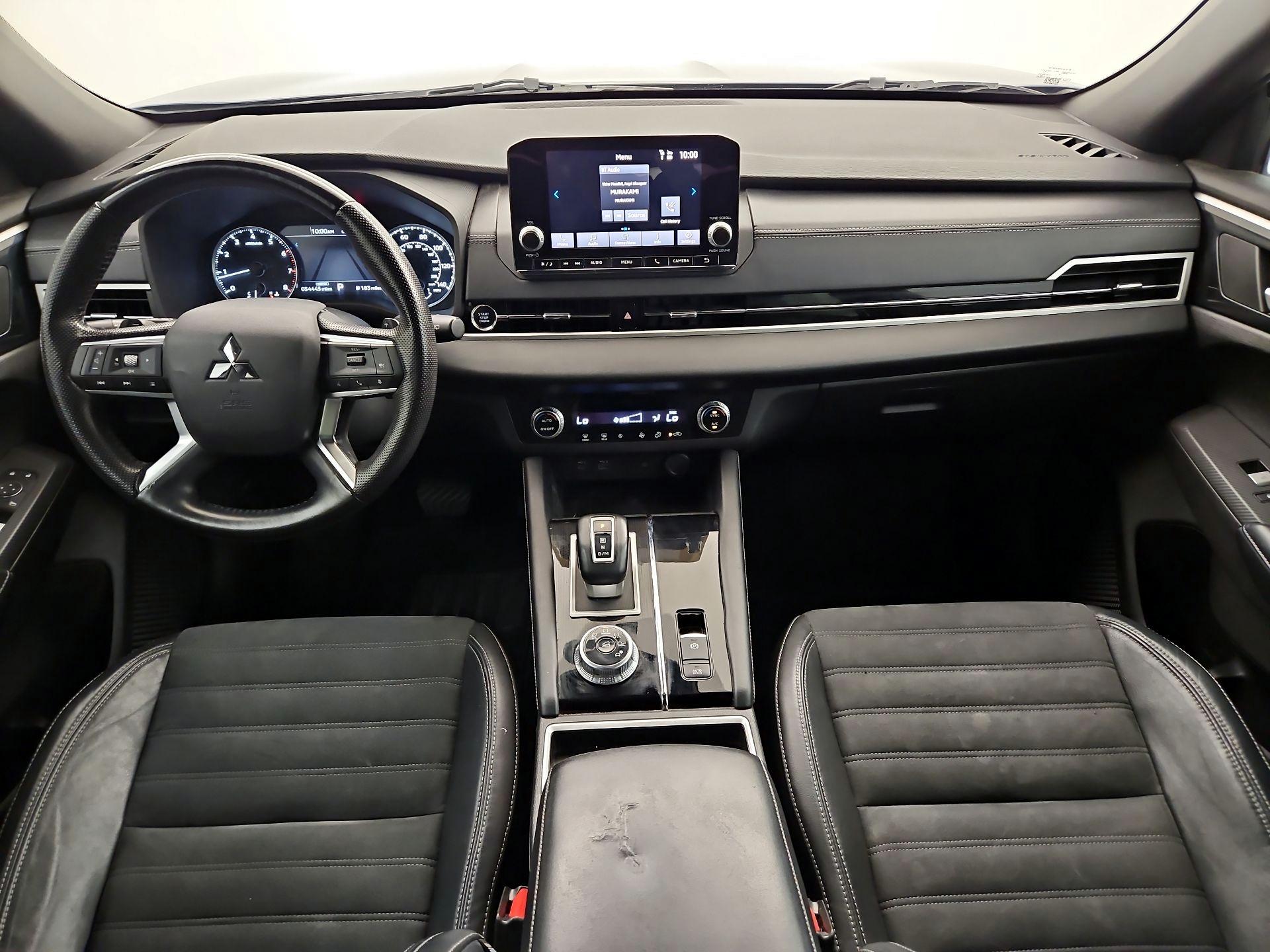 Thumbnail: 2022 Mitsubishi Outlander - 9