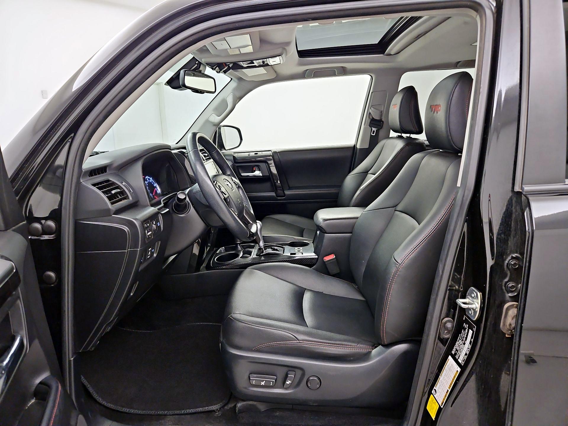 Thumbnail: 2022 Toyota 4Runner - 11