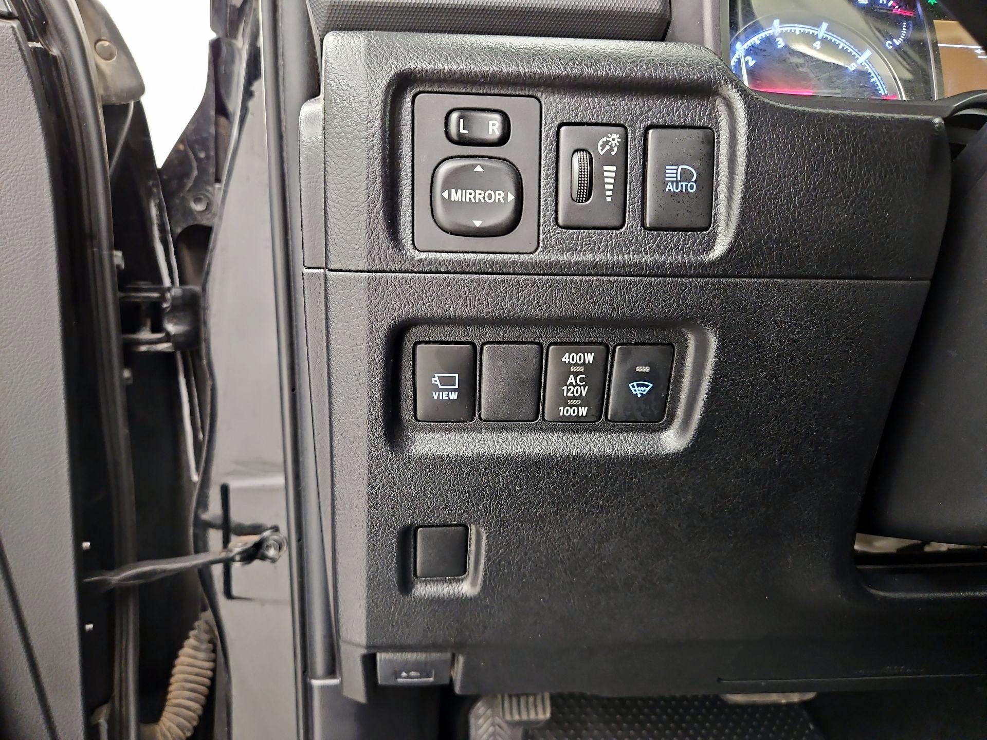 Thumbnail: 2022 Toyota 4Runner - 13