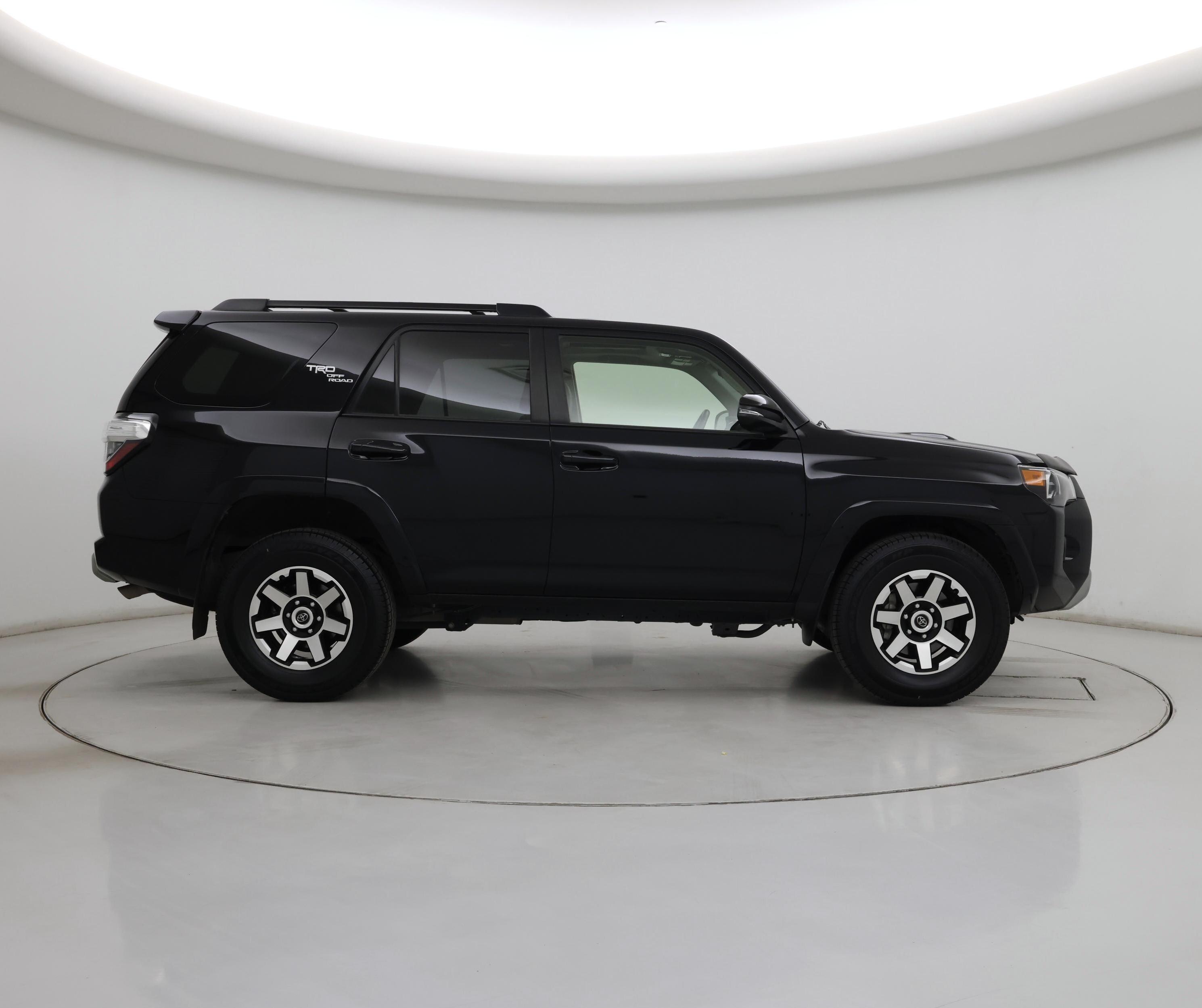 Thumbnail: 2022 Toyota 4Runner - 7
