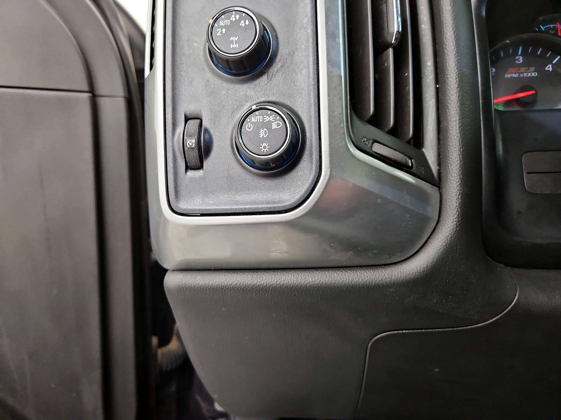 Thumbnail: 2014 Chevrolet Silverado 1500 - 13