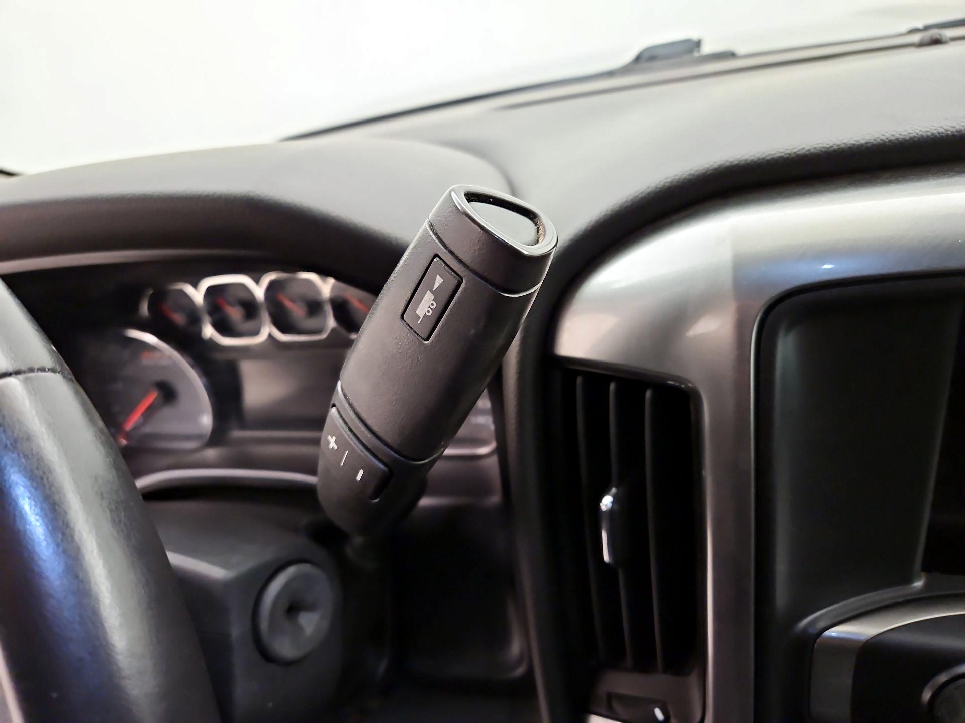 Thumbnail: 2014 Chevrolet Silverado 1500 - 17