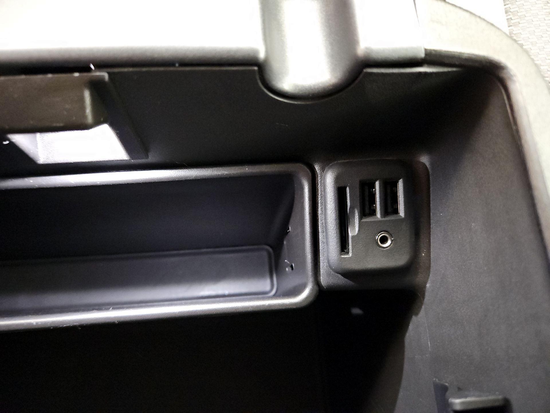 Thumbnail: 2014 Chevrolet Silverado 1500 - 18