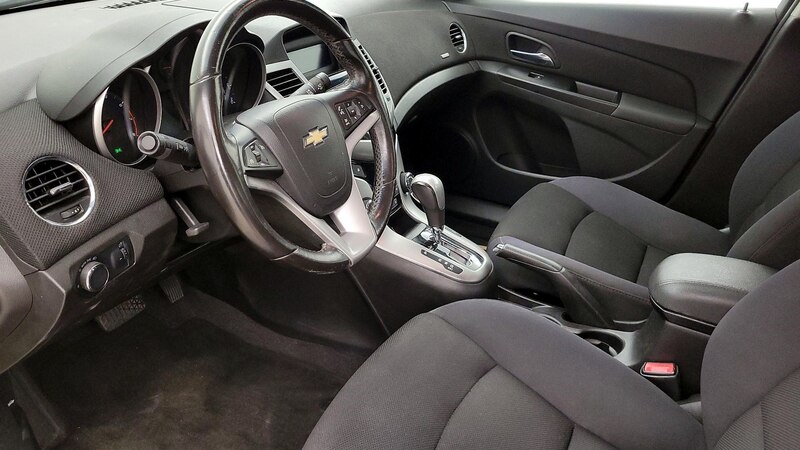 2014 Chevrolet Cruze LT 11