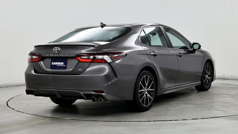 2021 Toyota Camry SE 8