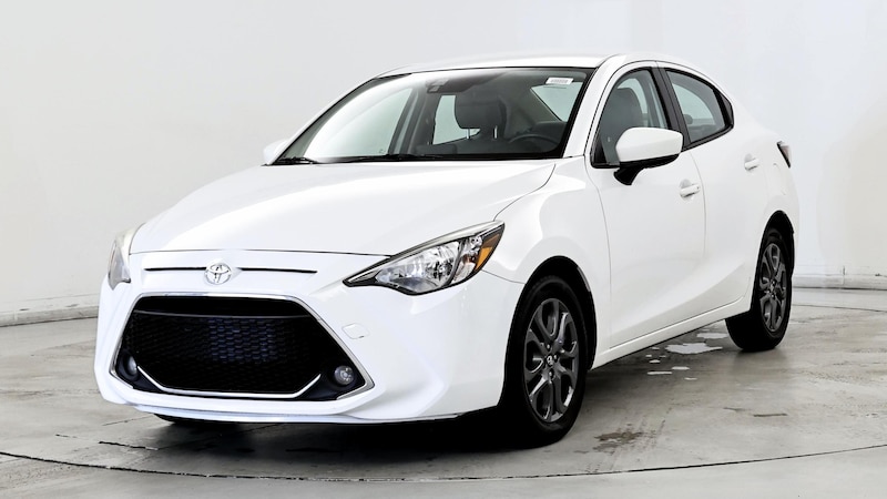 2019 Toyota Yaris LE 4