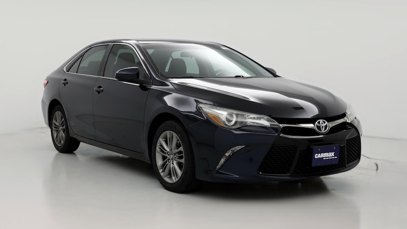 2016 Toyota Camry SE Hero Image