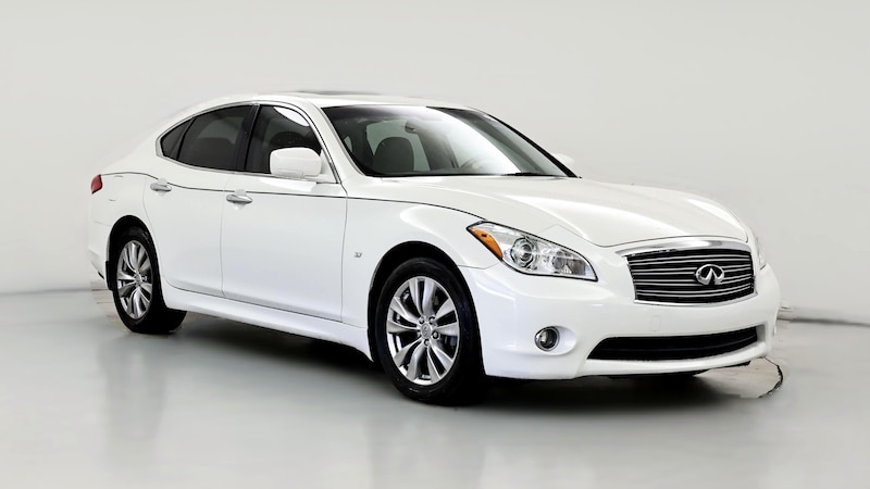 2014 INFINITI Q70  Hero Image