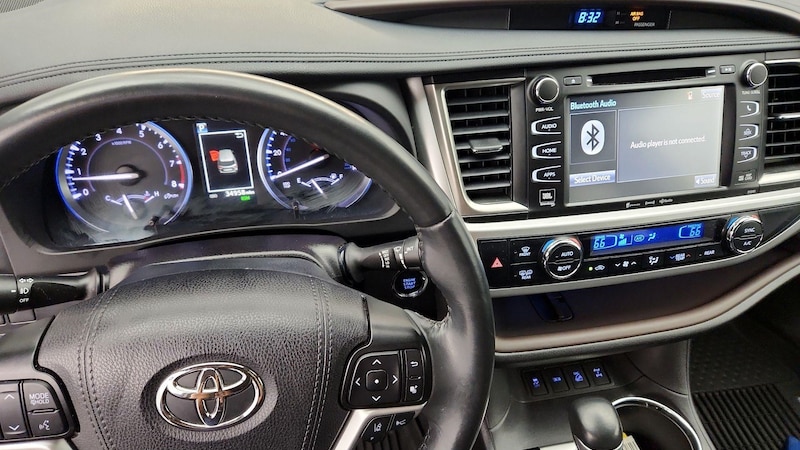 2019 Toyota Highlander Limited 9