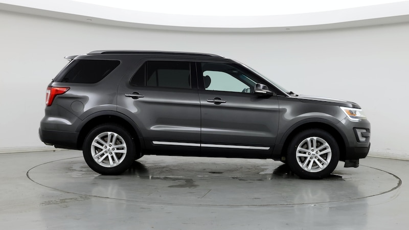 2017 Ford Explorer XLT 7