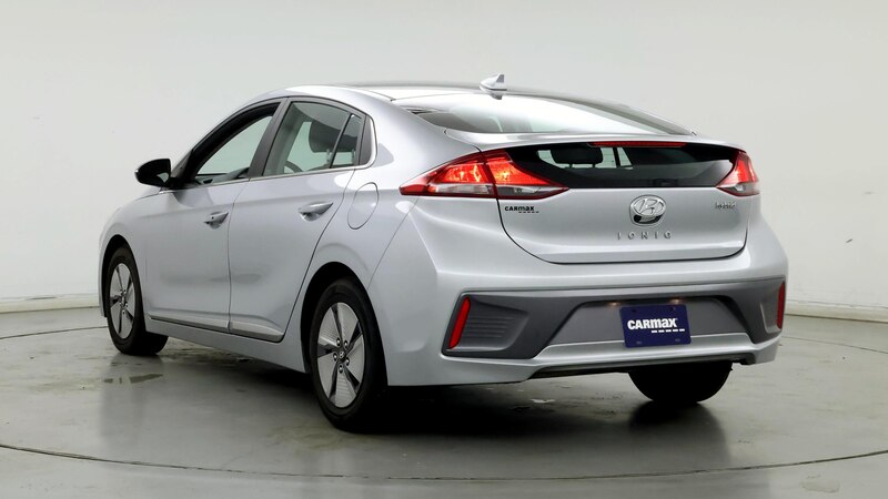 2022 Hyundai Ioniq SE 2