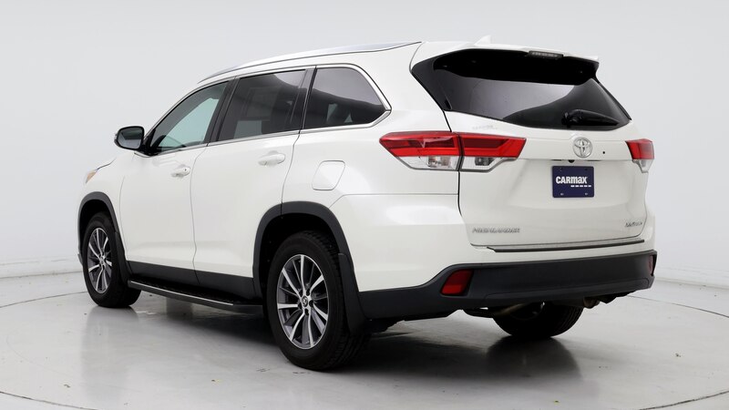 2019 Toyota Highlander XLE 2